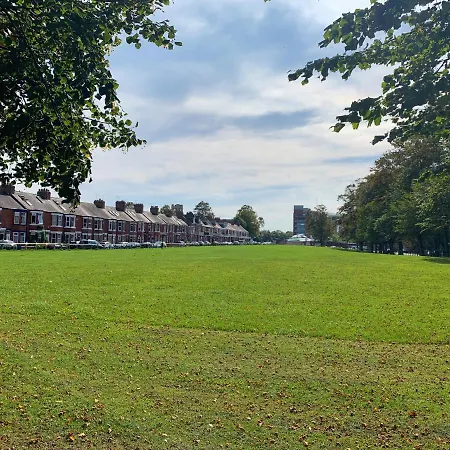 The Racecourse - Quaint Victorian With Free Parking Feriehus York
