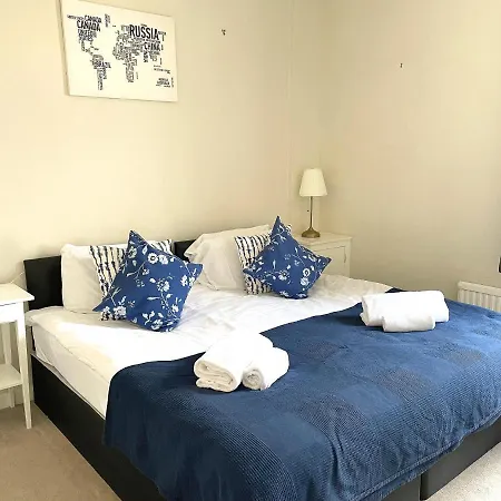 The Racecourse - Quaint Victorian With Free Parking * York