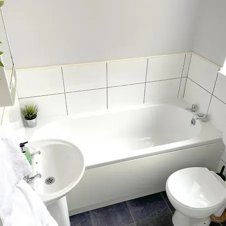 The Racecourse - Quaint Victorian With Free Parking * York