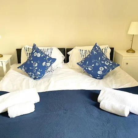 The Racecourse - Quaint Victorian With Free Parking * York