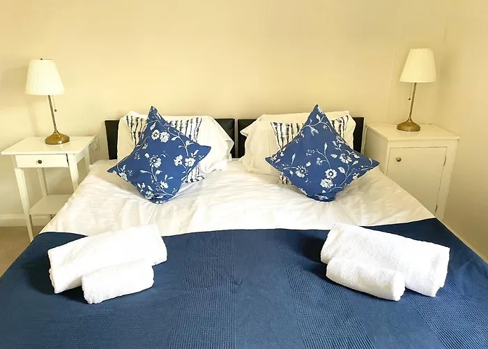 The Racecourse - Quaint Victorian With Free Parking * 约克