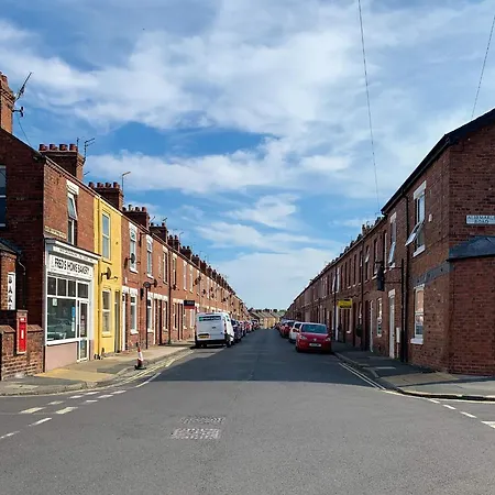 Дом отдыха The Racecourse - Quaint Victorian With Free Parking *